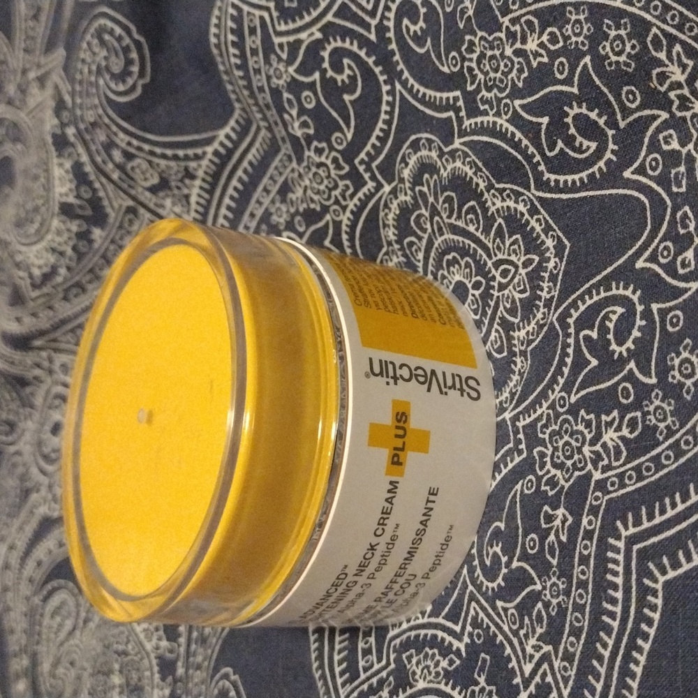 Strivectin neck tightening cream